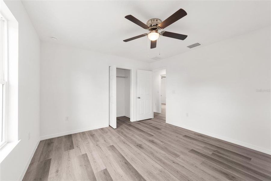 Spacious, unfurnished interior of a new home in , Silver Springs (Image 40).
