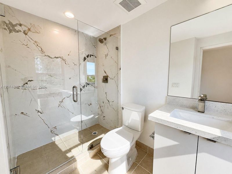 Furnished interior view inside a new home in , Hollywood (Image 9).