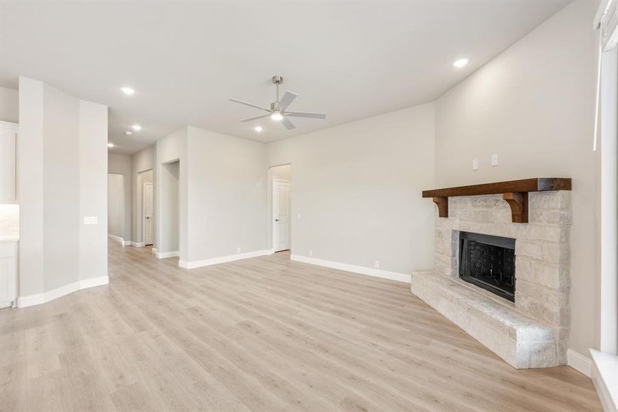 Spacious, unfurnished interior of a new home in Georgetown at Kings Fort, Kaufman (Image 25).
