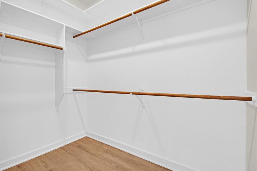 Spacious, unfurnished interior of a new home in , Dripping Springs (Image 29).