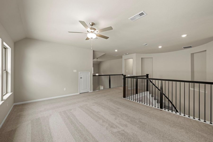 Spacious, unfurnished interior of a new home in Two Step Farm, Montgomery (Image 20). Spacious, unfurnished interior of a new home in Two Step Farm, Montgomery (Image 20).
