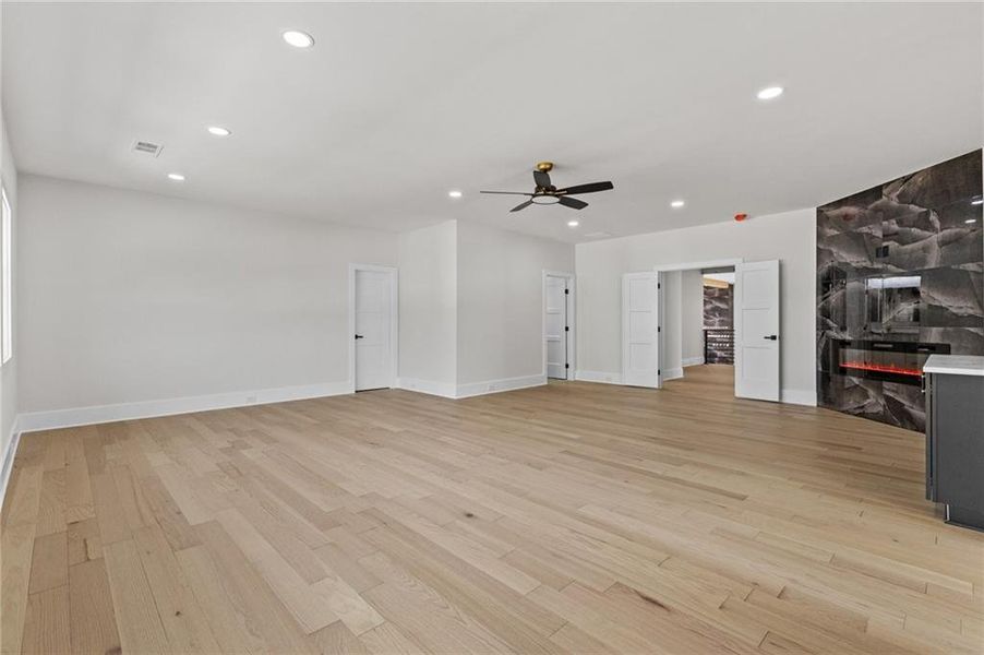 Spacious, unfurnished interior of a new home in , Loganville (Image 60).