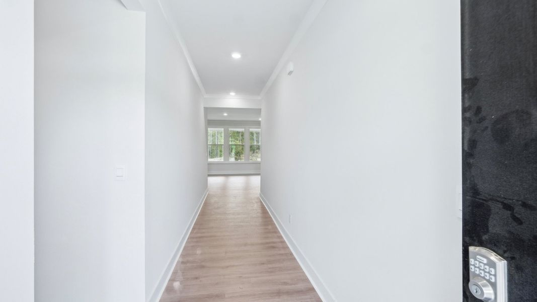 Representative unfurnished interior of a home built from the Hickory by D.R. Horton in Westport, York (Image 14).