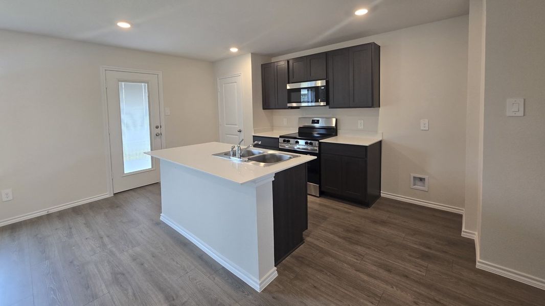 Furnished interior view inside a new home in Creekside Ranch, Blue Ridge (Image 5).