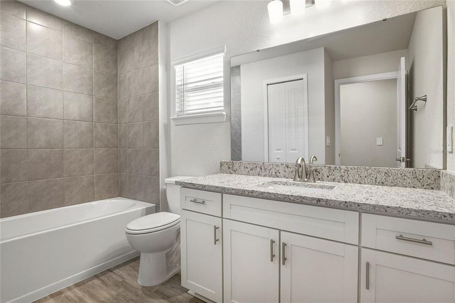 Furnished interior view inside a new home in , Lakeland (Image 7).