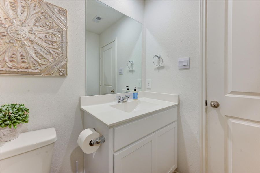 Image 41 of a home in .