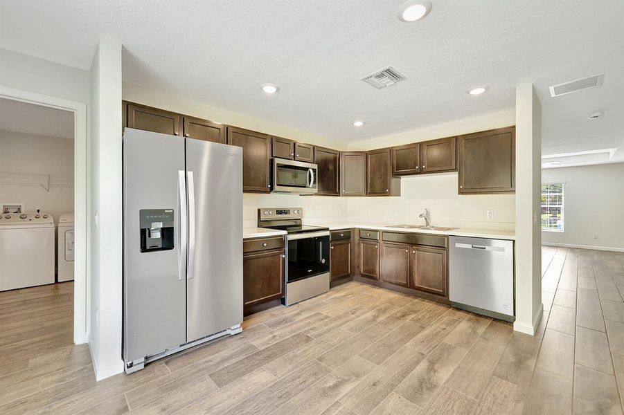 28-web-or-mls-632A5493