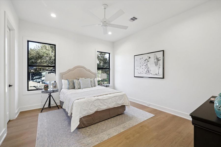 Furnished interior view inside a new home in , Houston (Image 10).