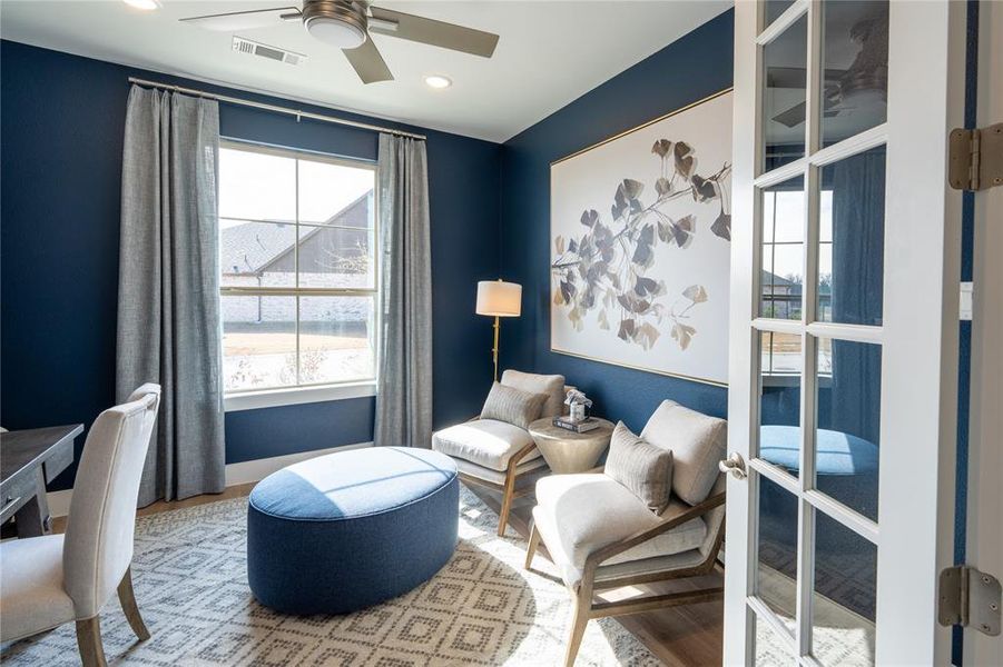 Furnished interior view inside a new home in , Prosper (Image 23).