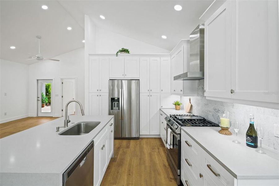 Furnished interior view inside a new home in , Clearwater (Image 5).