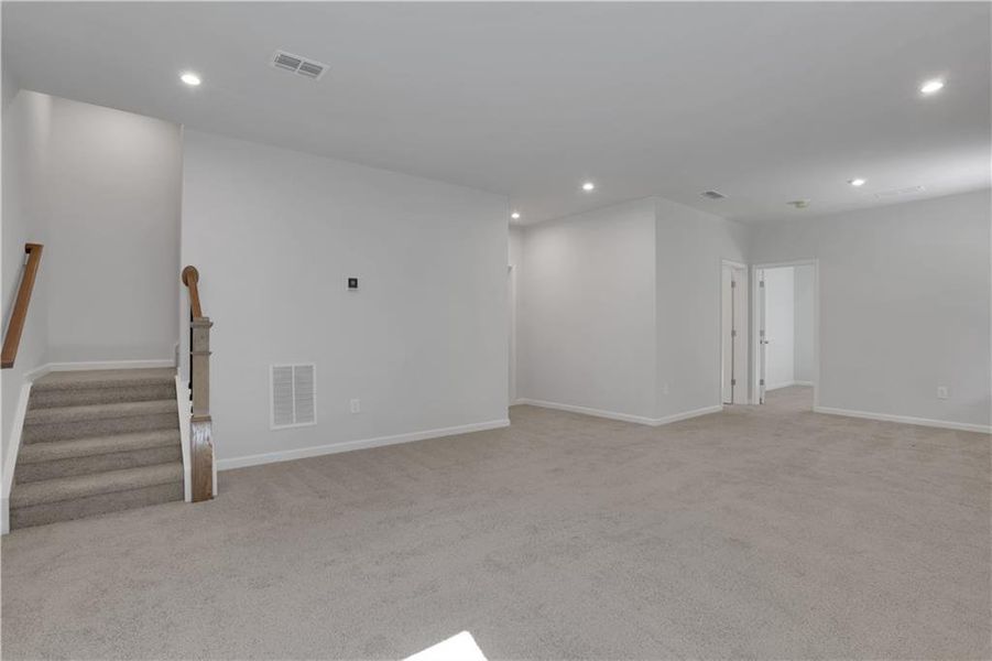 Spacious, unfurnished interior of a new home in Easton Walk, Lawrenceville (Image 40).