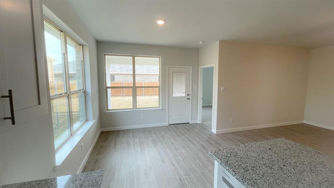 Spacious, unfurnished interior of a new home in Terra Trace, Fort Worth (Image 13). Spacious, unfurnished interior of a new home in Terra Trace, Fort Worth (Image 13).