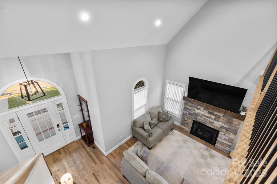 Furnished interior view inside a new home in , Hudson (Image 17).