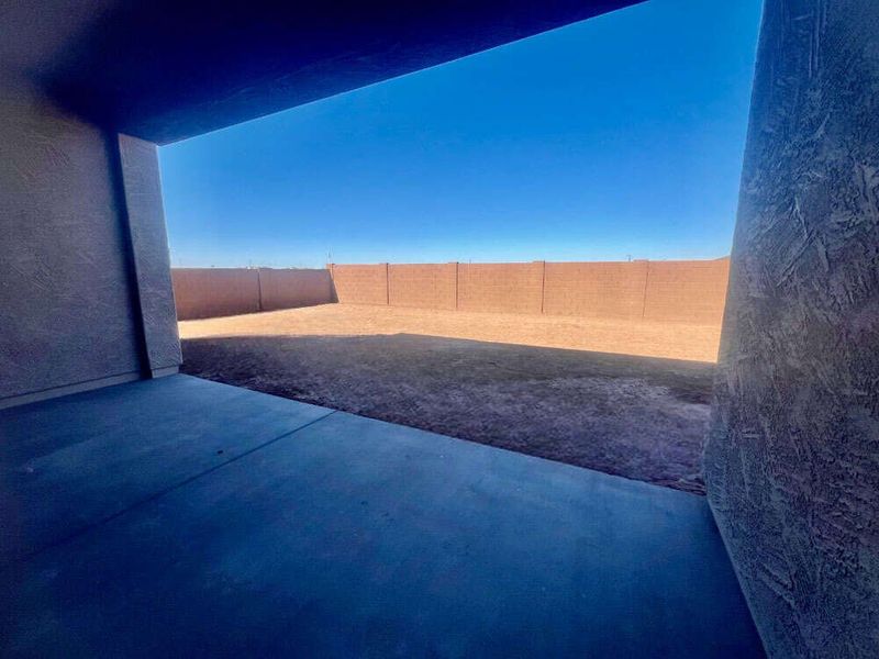 Covered patio to large yard