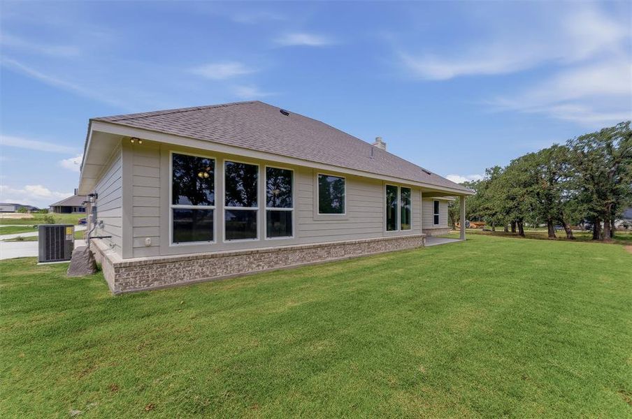 Exterior siding in a light neutral tone