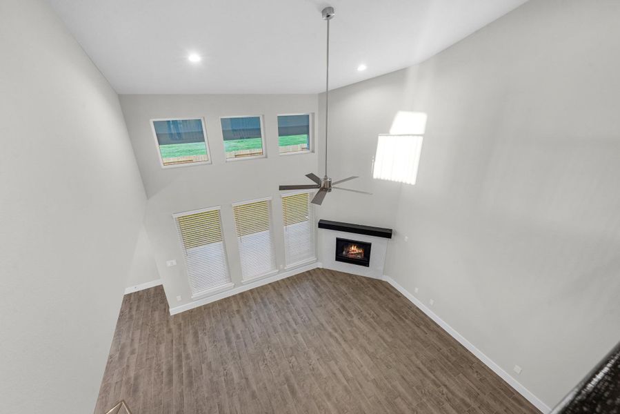 Spacious, unfurnished interior of a new home in Briarwood Crossing, Rosenberg (Image 29).