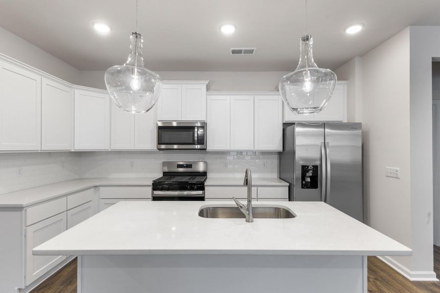 Furnished interior view inside a new home in Hitchcock Preserve 55', Aiken (Image 4).