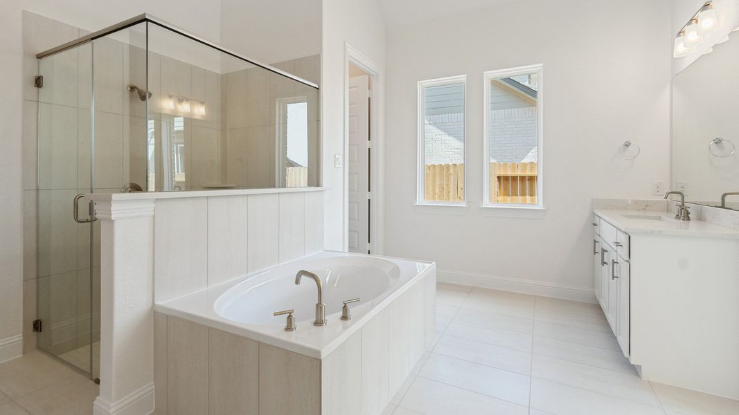 Representative furnished interior of a home built from the Vanderbilt by DRB Homes in Brookewater, Rosenberg (Image 11).