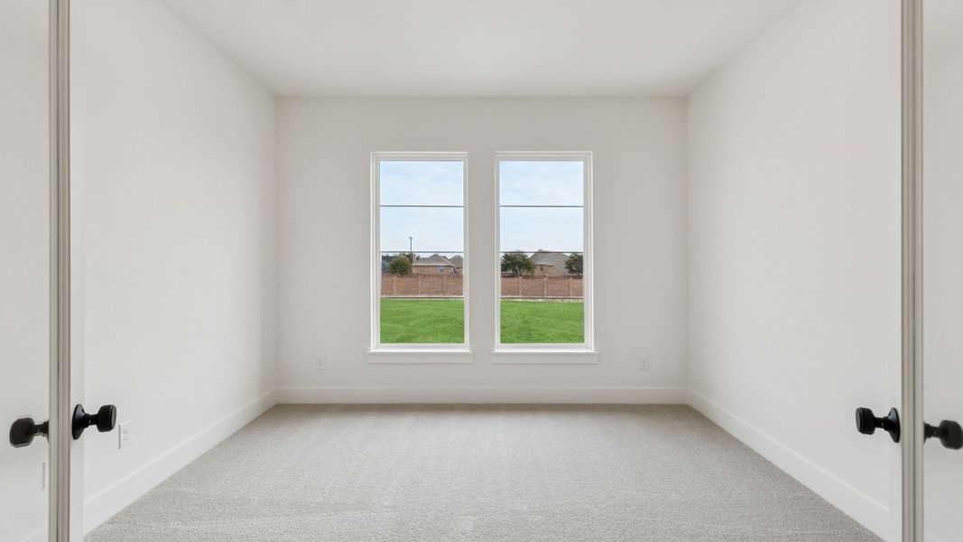 Representative unfurnished interior of a home built from the Reese II by Southgate Homes in The Reserve at Watters, Allen (Image 25).