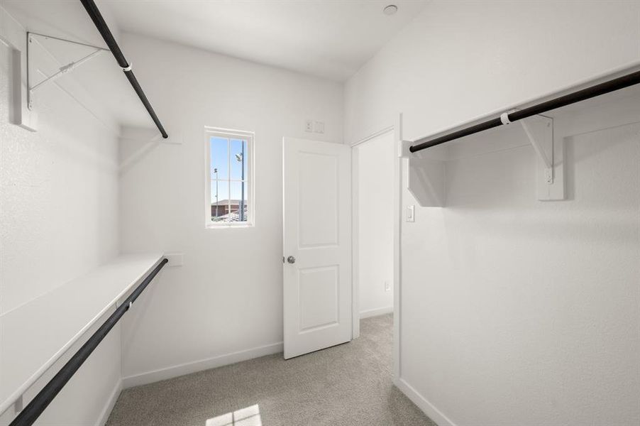 5704 Lakeview- Primary Suite-3