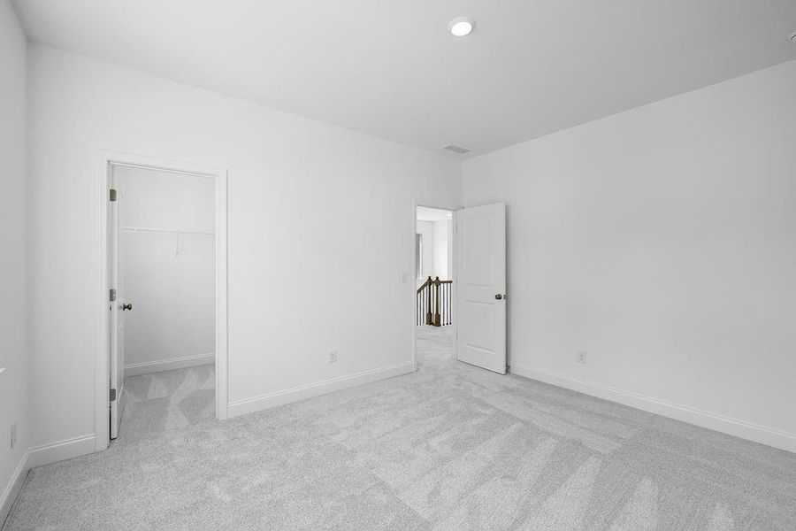 Spacious, unfurnished interior of a new home in Stratford Hills, Ball Ground (Image 20).