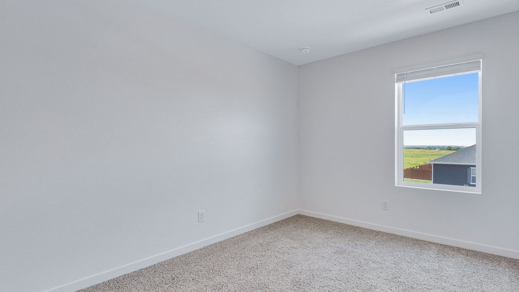 Spacious, unfurnished interior of a new home in Silver Peaks, Lochbuie (Image 30). Spacious, unfurnished interior of a new home in Silver Peaks, Lochbuie (Image 30).