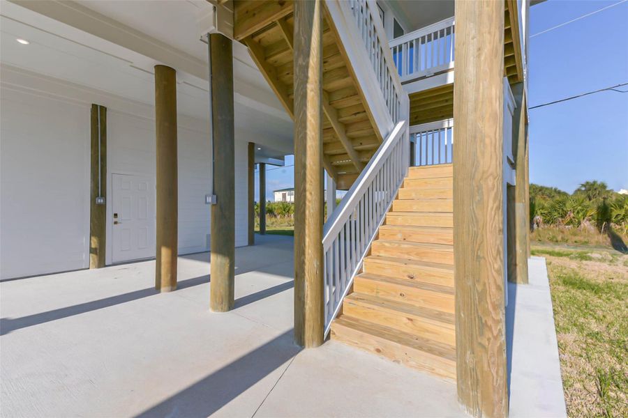 Exterior details and patio area of a home in , Galveston (Image 30).