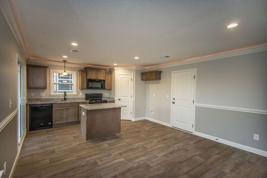 Representative furnished interior of a home built from the Heatherwood by Enchanted Homes in Arcadia Village, Spartanburg (Image 19).