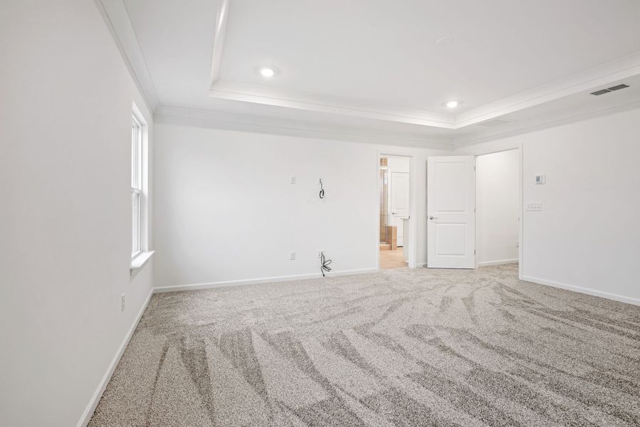 Spacious, unfurnished interior of a new home in Bryton, Huntersville (Image 27).