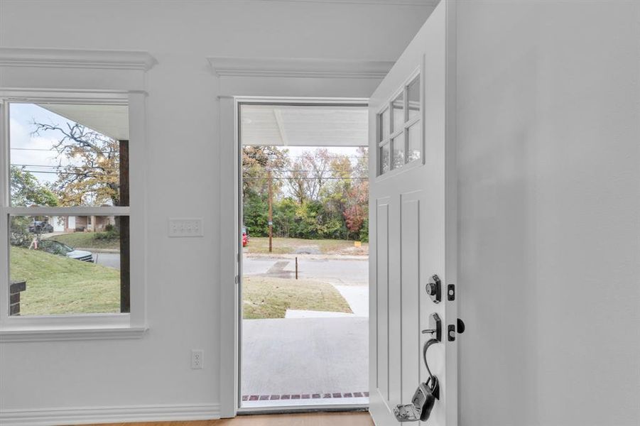 Spacious, unfurnished interior of a new home in , Tyler (Image 12).