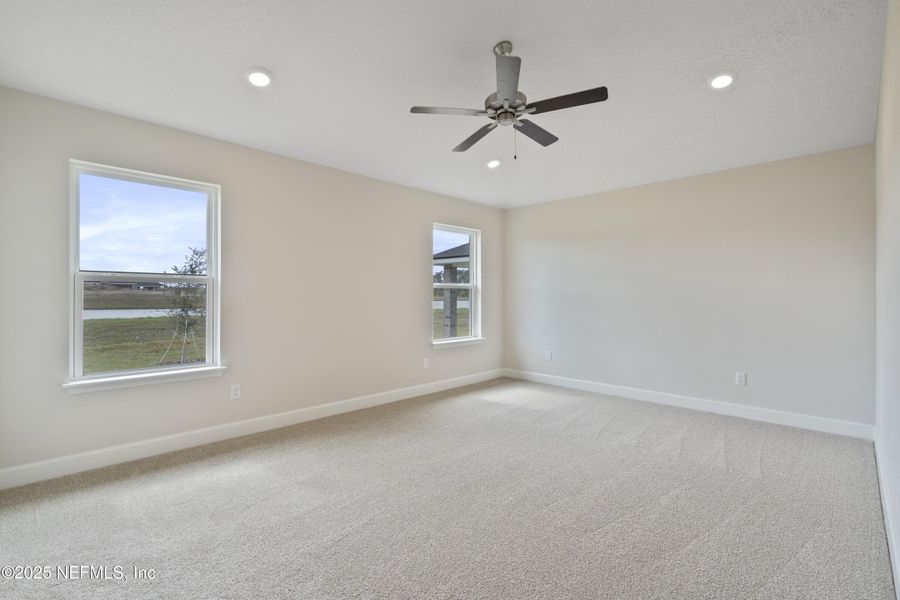Spacious, unfurnished interior of a new home in Shadow Crest at Rolling Hills, Green Cove Springs (Image 18). Spacious, unfurnished interior of a new home in Shadow Crest at Rolling Hills, Green Cove Springs (Image 18).