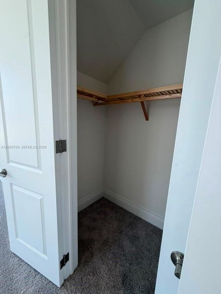 Spacious, unfurnished interior of a new home in , Miami Lakes (Image 15).