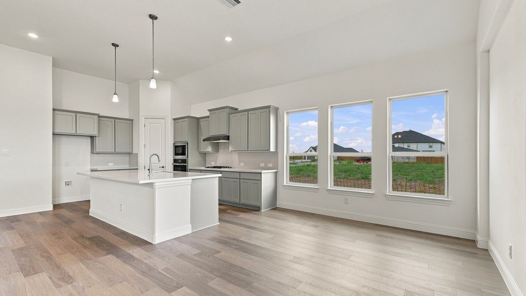 Furnished interior view inside a new home in Green Meadows Classic, Celina (Image 20).