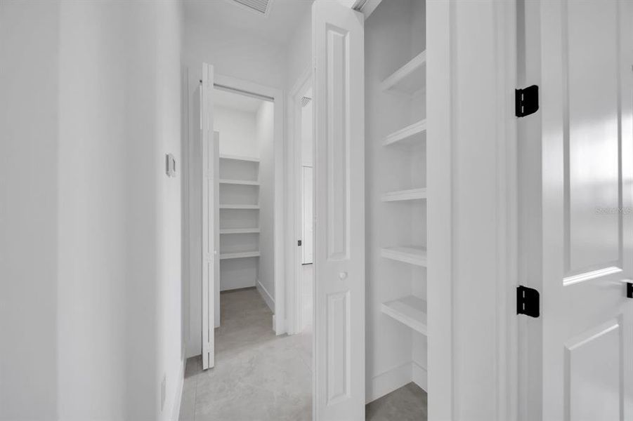 Spacious, unfurnished interior of a new home in , Lehigh Acres (Image 30).