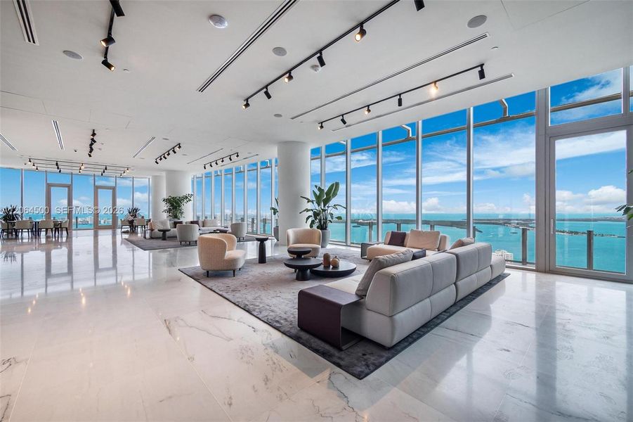 Floor 55-Grand Ballroom. Floor 55-Grand Ballroom.