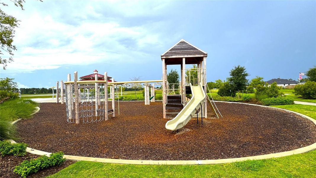 Community amenities in Crosby Farms, Crosby (Image 8).