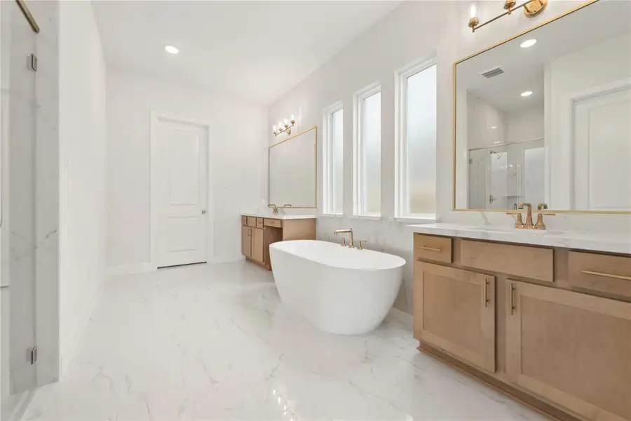 Furnished interior view inside a new home in ARTAVIA®, Conroe (Image 5).