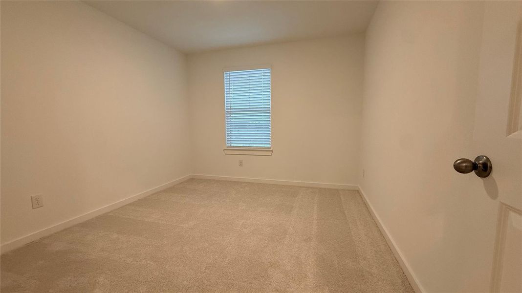Spacious, unfurnished interior of a new home in Seven Oaks Townhomes, Tomball (Image 8). Spacious, unfurnished interior of a new home in Seven Oaks Townhomes, Tomball (Image 8).