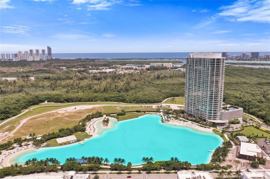 Condo located in North Miami, FL showcasing its design and architecture (Image 59).