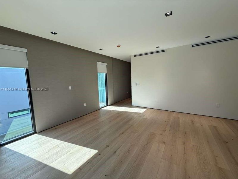 Spacious, unfurnished interior of a new home in , Miami (Image 22). Spacious, unfurnished interior of a new home in , Miami (Image 22).