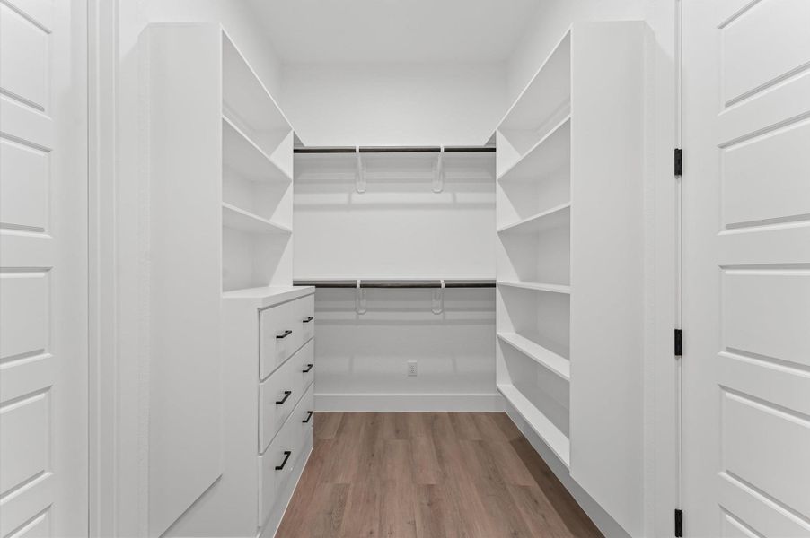 Image 43 of a home in .