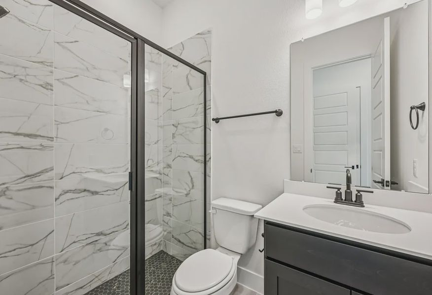 Plan 5072 Bath 2 - 19 of 26