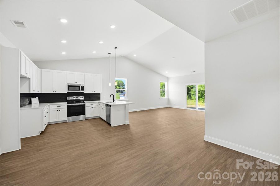 Spacious, unfurnished interior of a new home in , Salisbury (Image 22).