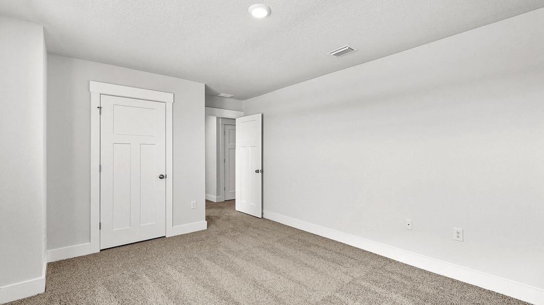 Representative unfurnished interior of a home built from the Embry by D.R. Horton in Ashton Park Phase III, Freeport (Image 32). Representative unfurnished interior of a home built from the Embry by D.R. Horton in Ashton Park Phase III, Freeport (Image 32).