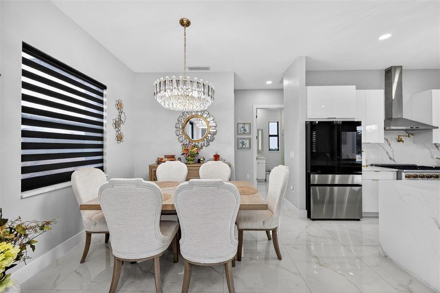 Furnished interior view inside a new home in , Lake Placid (Image 18).