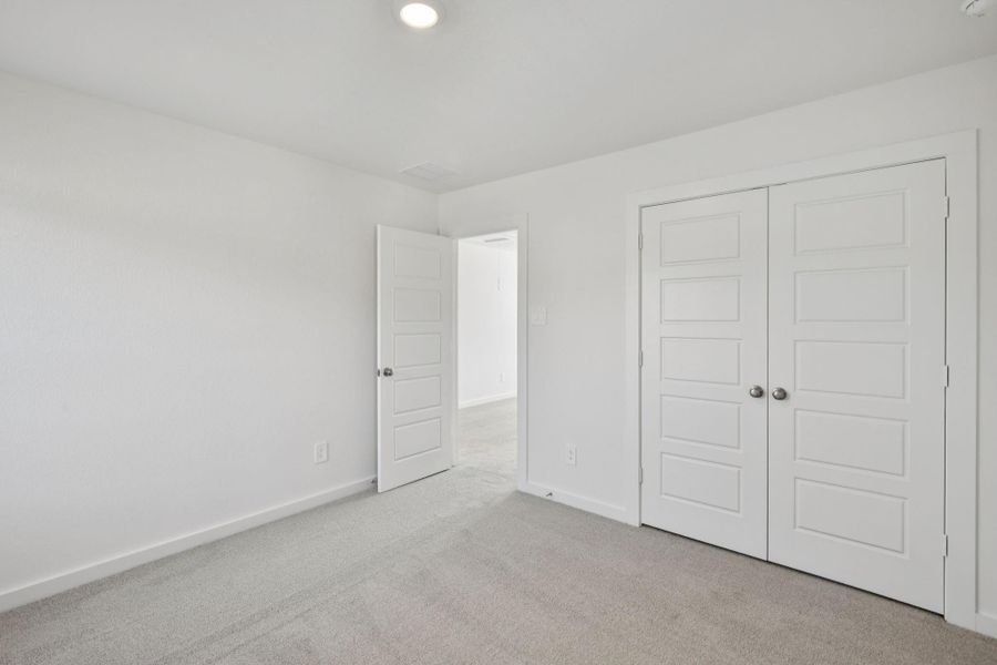 Photo is not of the actual home, but is an inspirational photo of builder’s model home and may depict options, furnishings, and/or decorator features that are not included