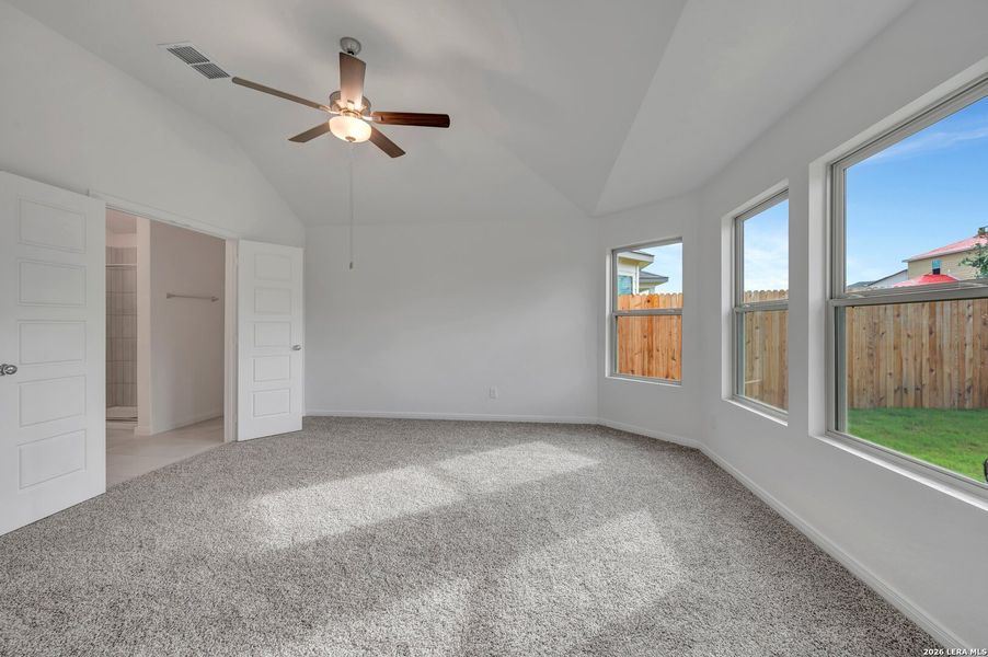 Spacious, unfurnished interior of a new home in Agave, San Antonio (Image 41). Spacious, unfurnished interior of a new home in Agave, San Antonio (Image 41).