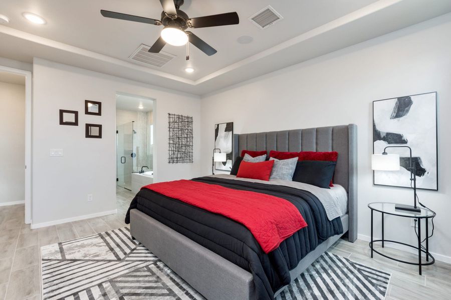 Representative furnished interior of a home built from the Santa Rosa by Hakes Brothers in Paseo Del Este, El Paso (Image 11).