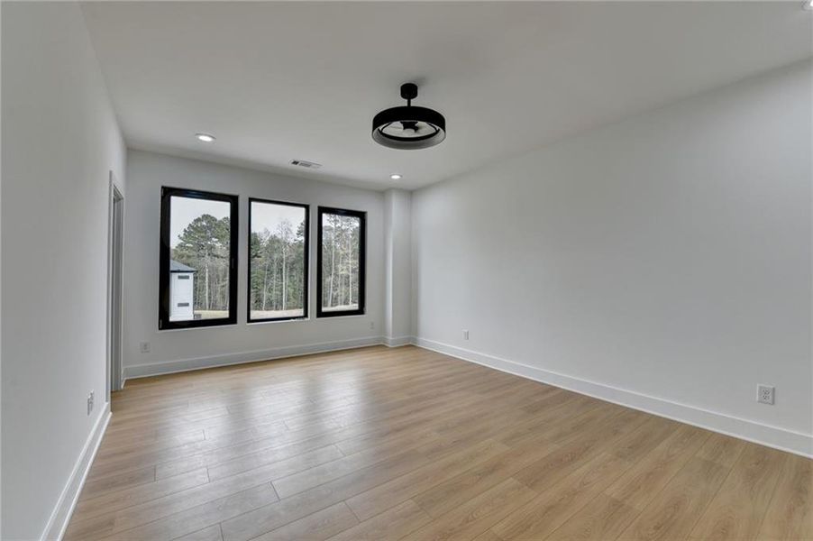 Spacious, unfurnished interior of a new home in , Auburn (Image 59). Spacious, unfurnished interior of a new home in , Auburn (Image 59).