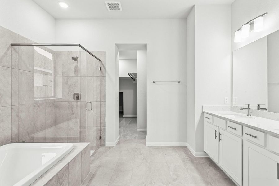 Furnished interior view inside a new home in Escondido 45’ Homesites, Magnolia (Image 8).